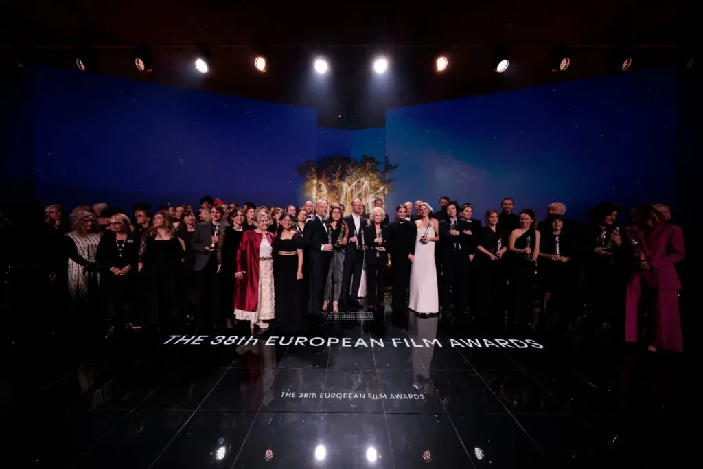 Sentimental Value Sweeps the 38th European Film Awards / Six Prizes in Berlin